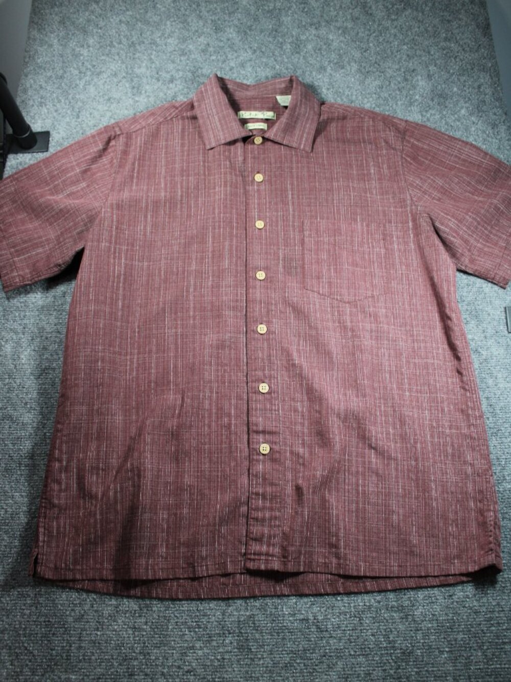 Batik Bay Men's Dark Red Easy Care Short-Sleeve Button-Up Shirt Size L